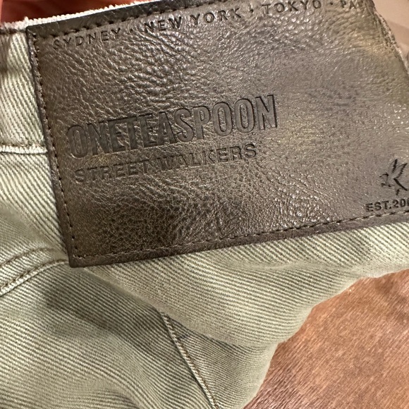 One teaspoon 80s jeans - Picture 8 of 8